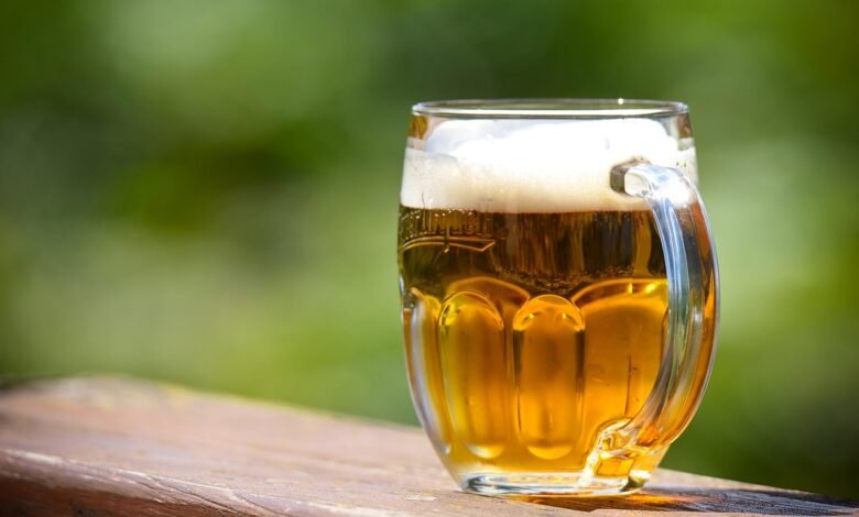 beer, drink, glass, pilsner, alcohol, beer head, beer foam, beverage, brewed, beer glass, pub, beer, beer, beer, beer, beer, pilsner, pilsner, pilsner, pilsner