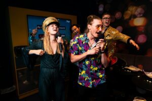 One Paw Night - Karaoke
